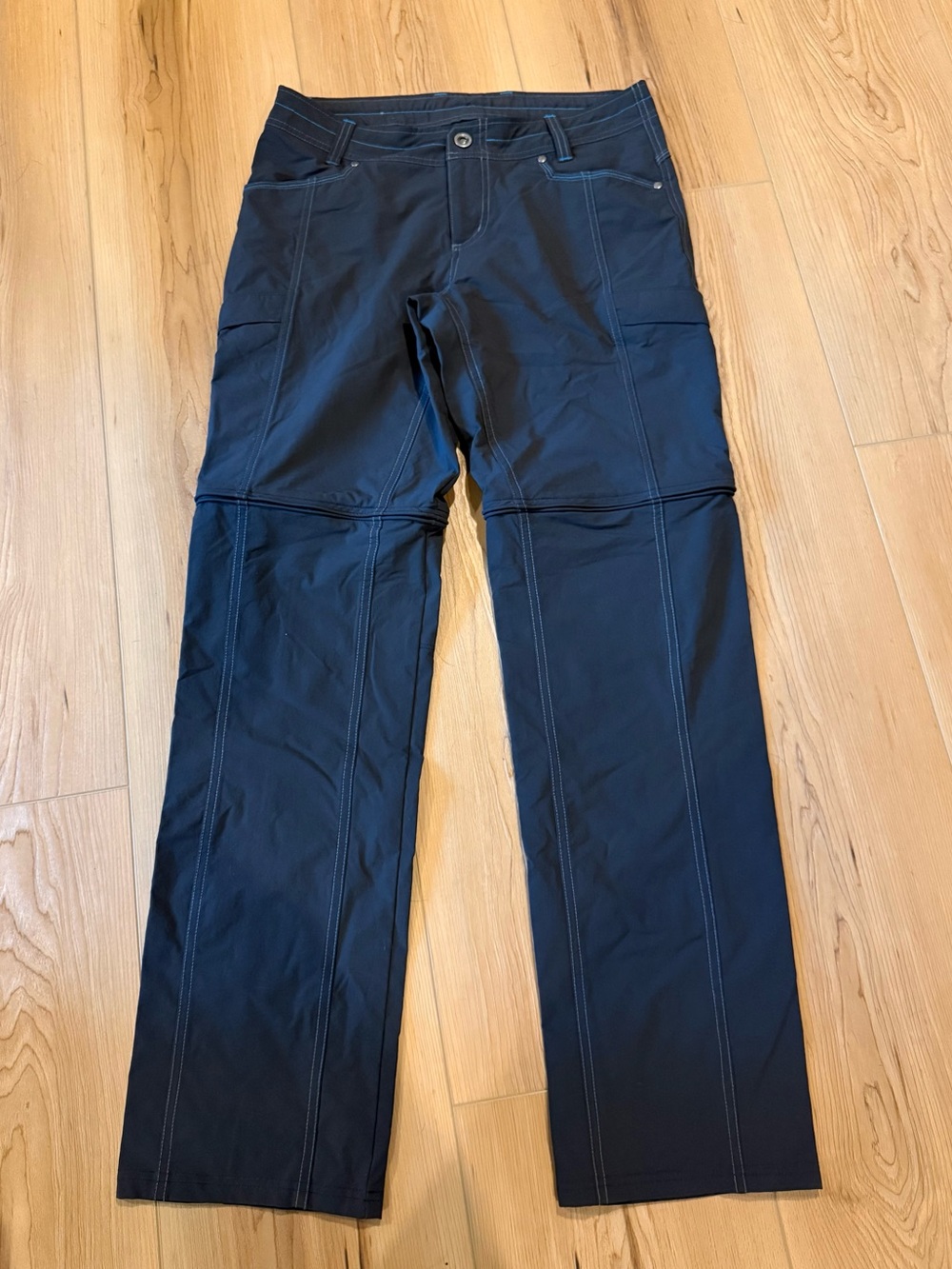 Kuhl Kliffside Gray Convertible Womens 8 regular Outdoor Hiking Pants